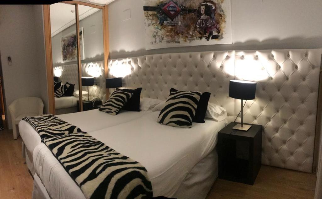 Hotel Suites Feria De Madrid Eksteriør billede