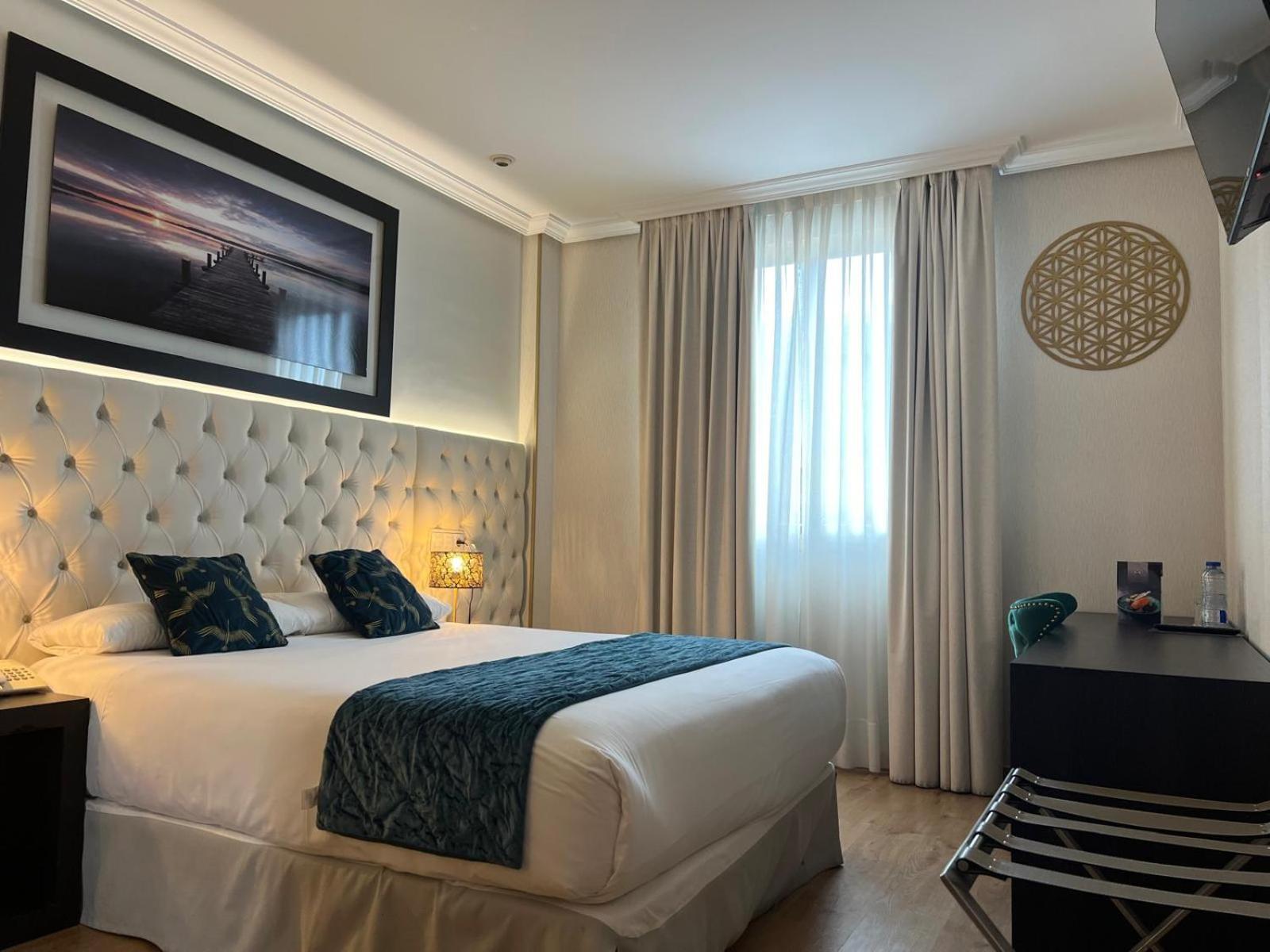 Hotel Suites Feria De Madrid Eksteriør billede